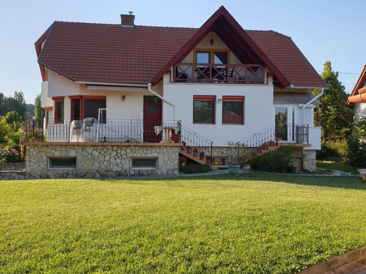 Rege Apartman 2 Alsóörs 外观 照片