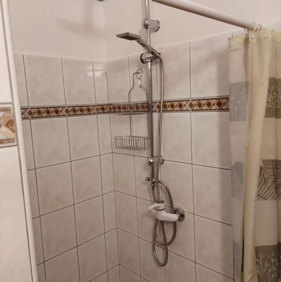 Rege Apartman 2 Alsóörs 外观 照片