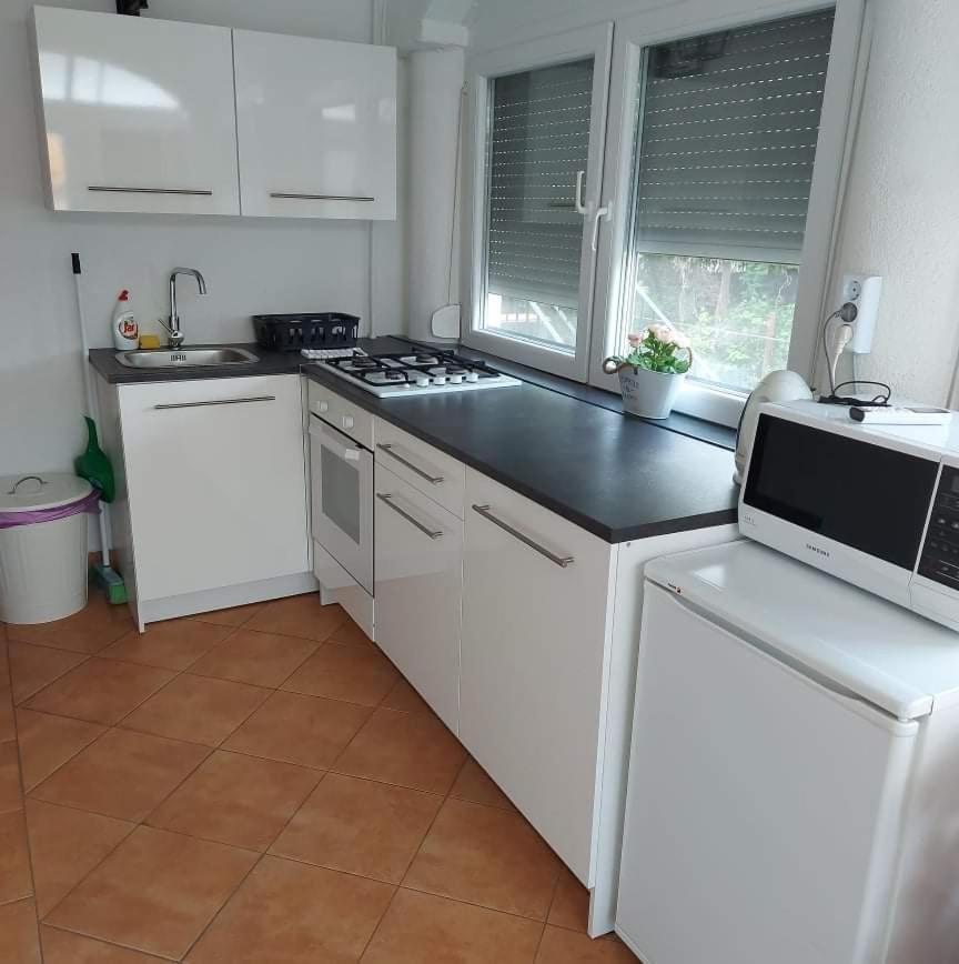 Rege Apartman 2 Alsóörs 外观 照片